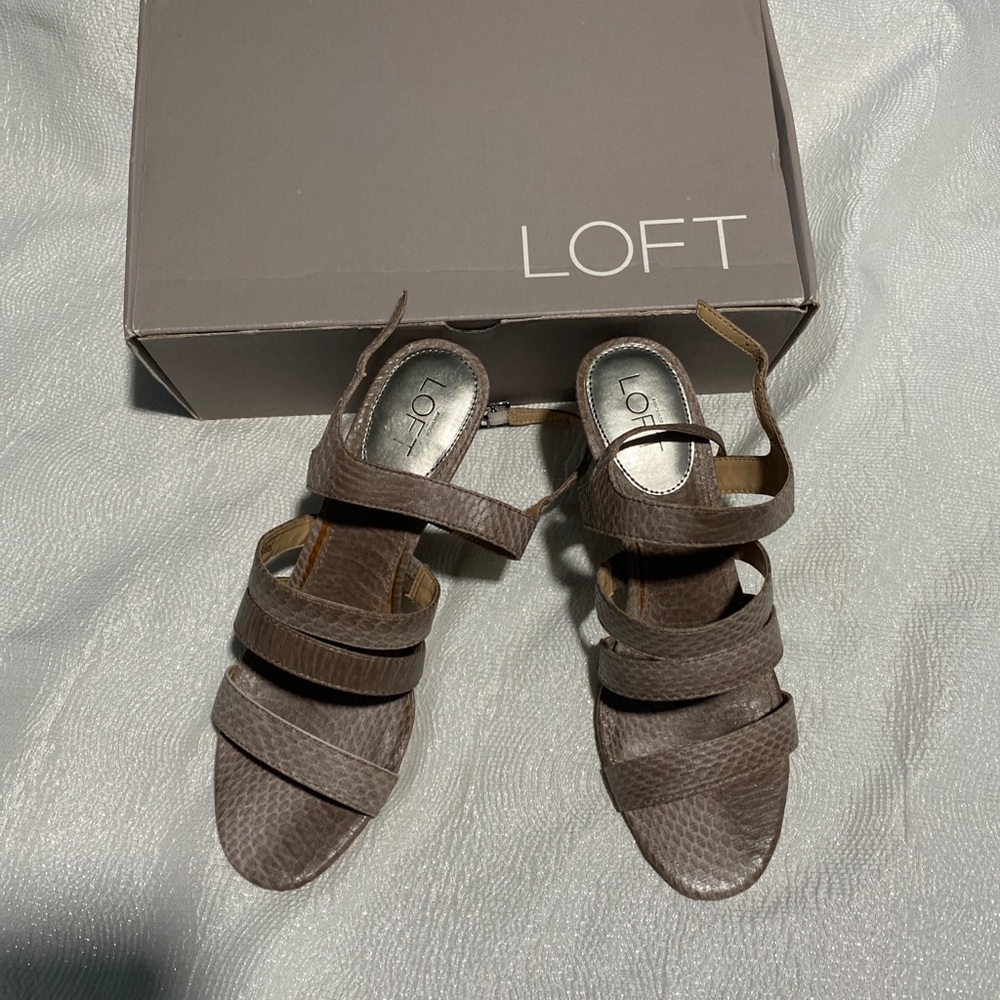 very good condition they are new I have never used them